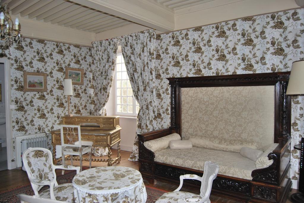 Chateau De Chantelauze Olliergues Pokoj fotografie